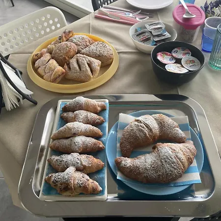 Dionea Oda ve Kahvaltı 4*
